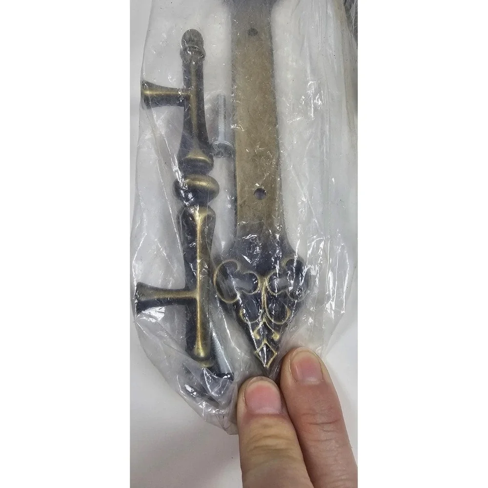 4 Large Vintage Gothic Cathedral Style Drawer Pull Ornate‎ Brass Bronze 5.5